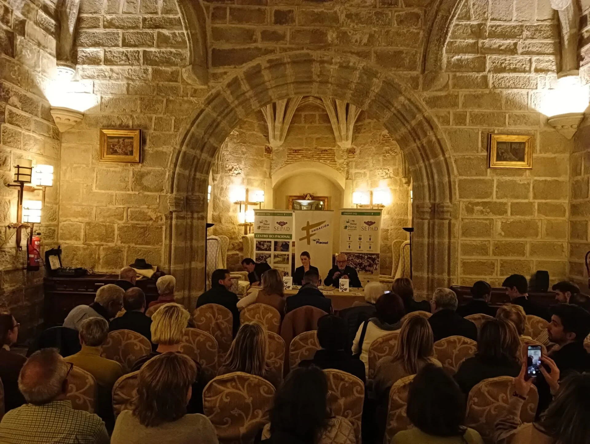 Presentación del libro La guarda de hecho en Plasencia